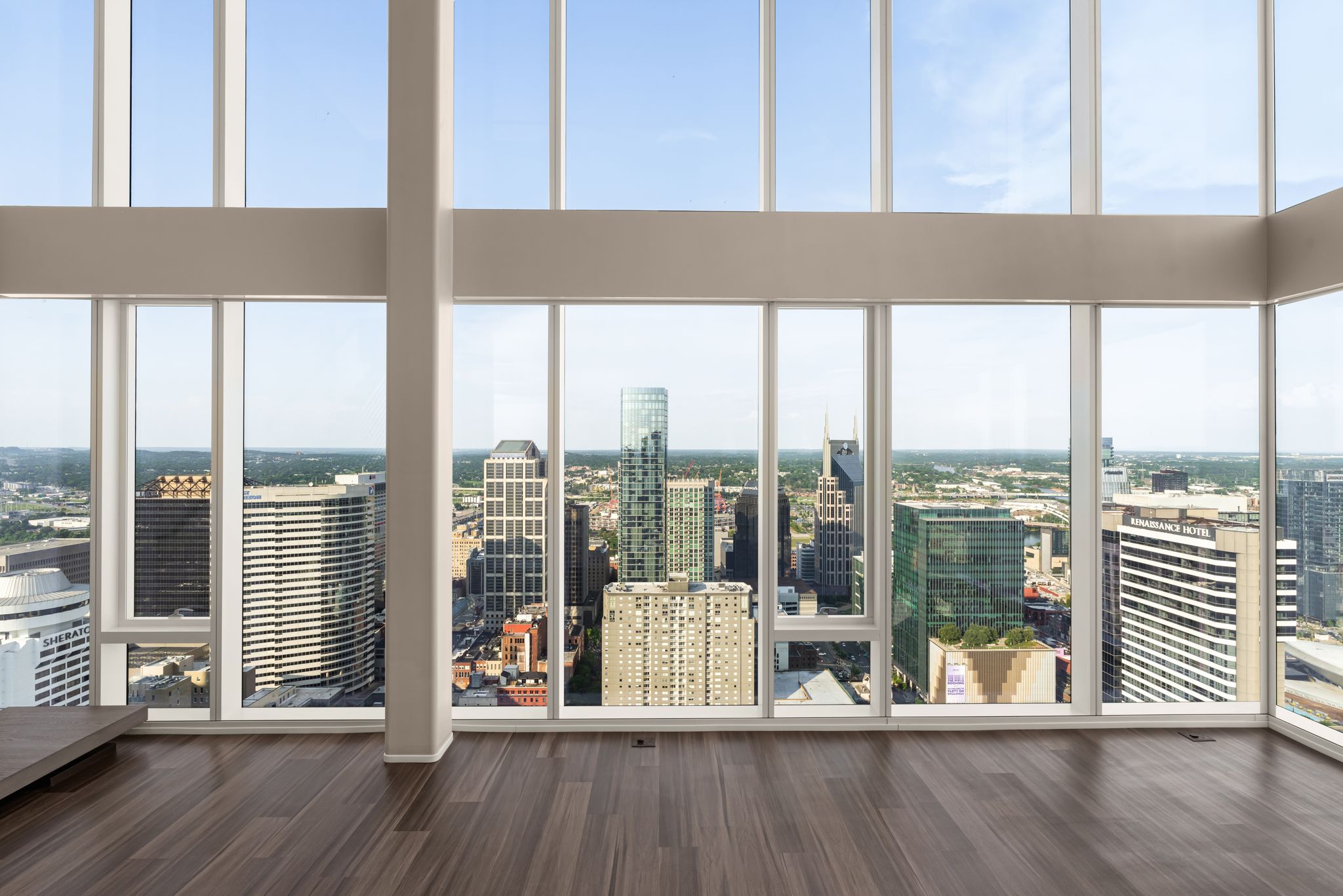 Penthouse panoramic views